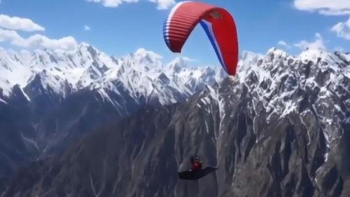 国外跳伞视频,揭秘国外跳伞惊险瞬间